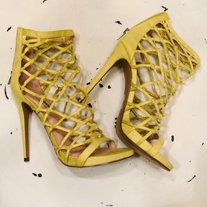 Steve Madden Green Suede Strappy Heels 7.5 New NIB